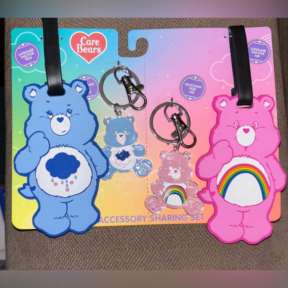 Care Bears luggage tag and key chain set